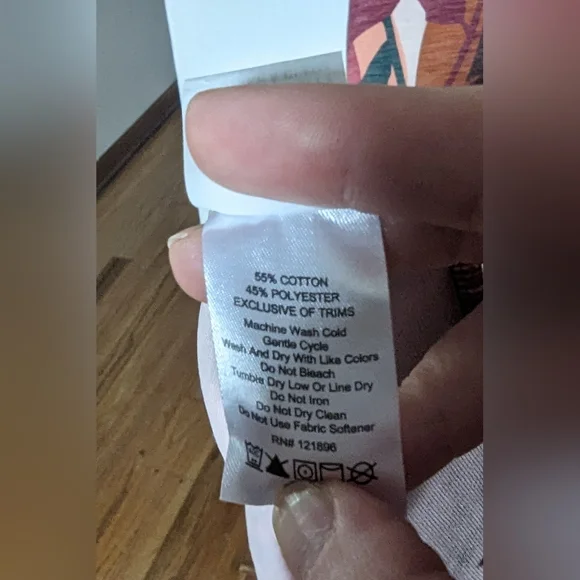 Title Nine Danver Midi Dress in Canyon Red Print Built In Bra sz L NWOT - Picture 9 of 12